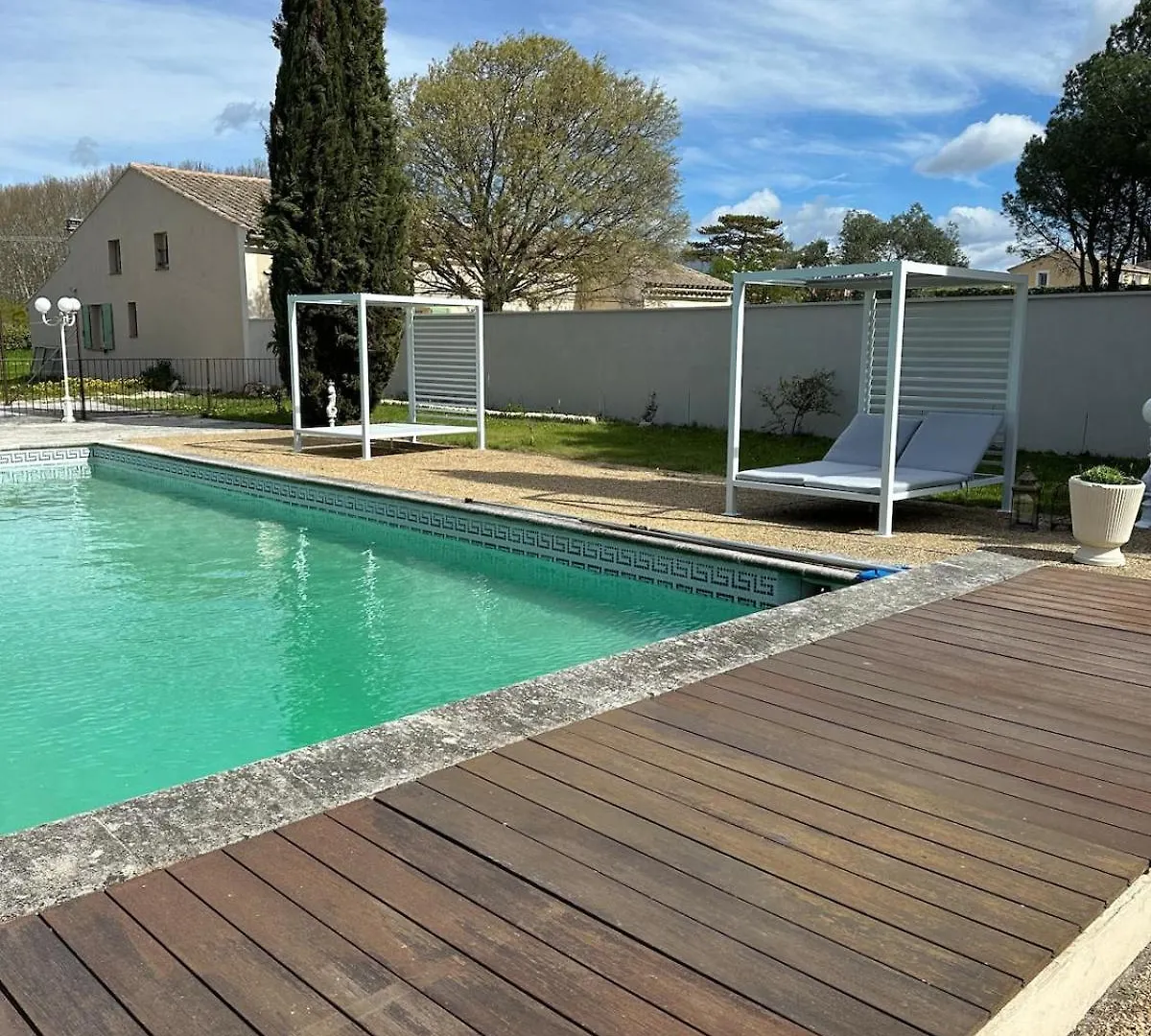 Villa 4 Bedroom Villa, Private Pool And Garden Cabrieres-d'Avignon